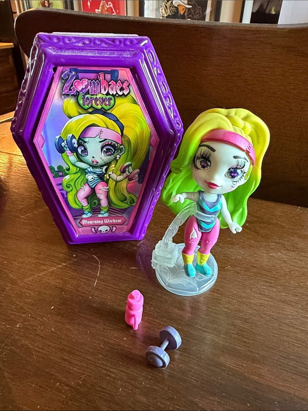 Zombaes Forever Workout Doll - Neon Green & Pink